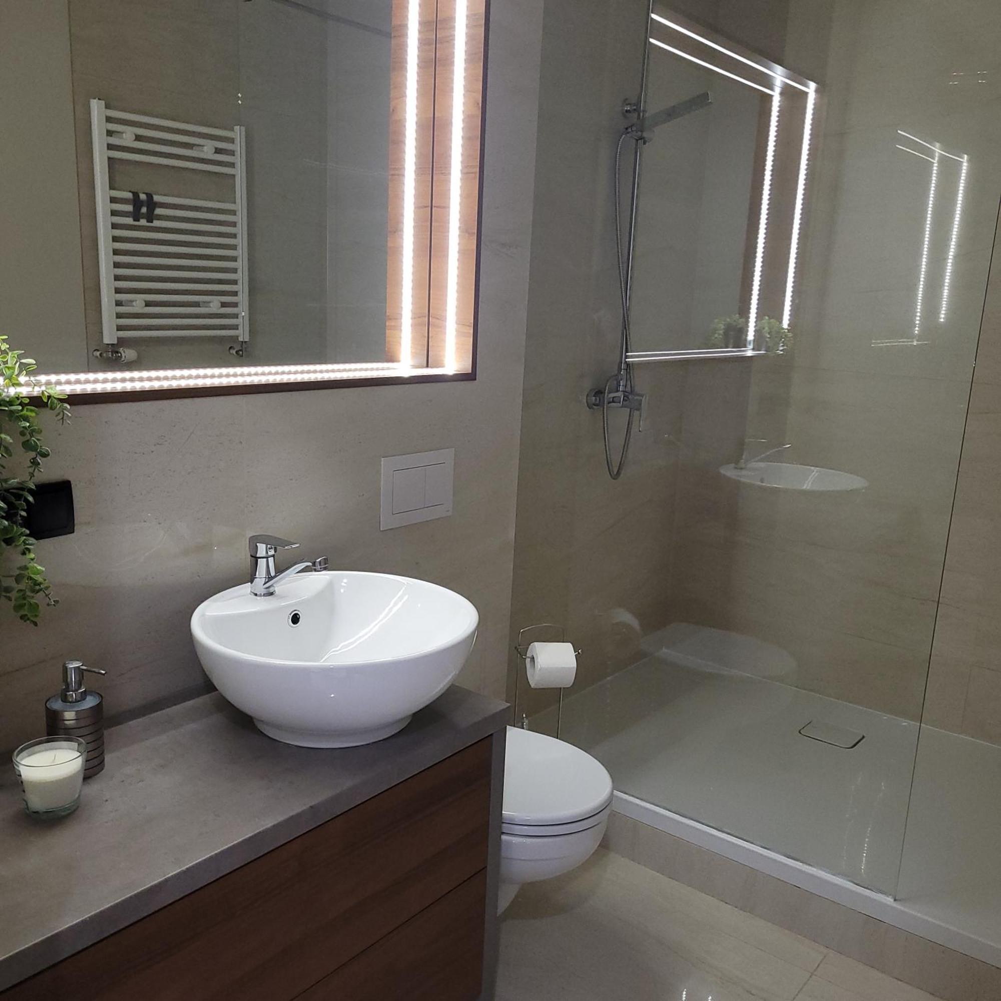 פילה Niron Apartament Kapucynska מראה חיצוני תמונה