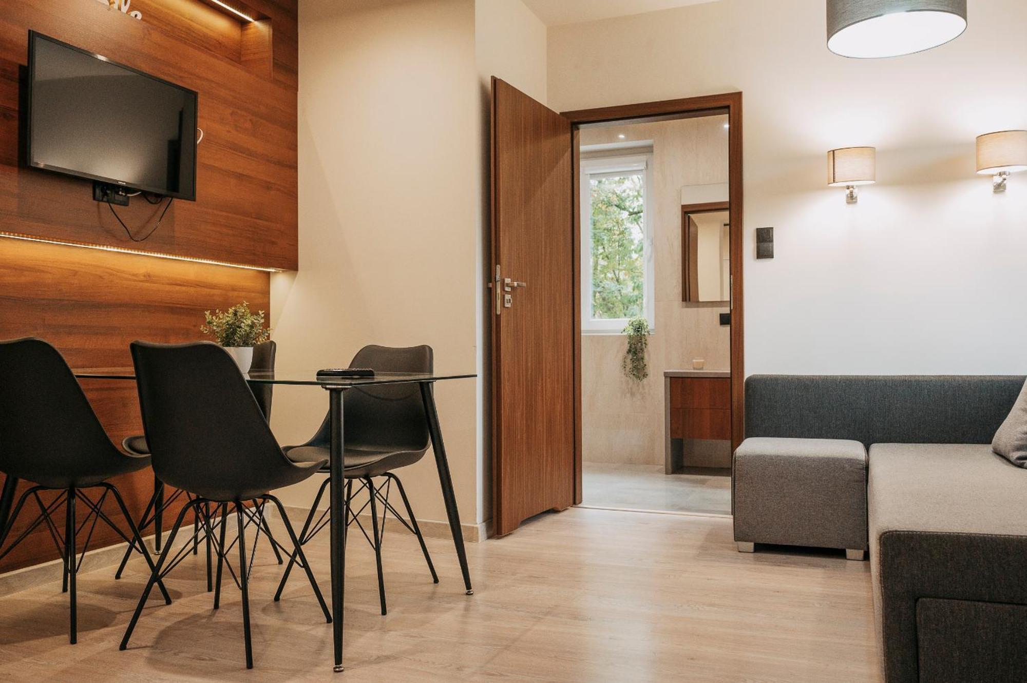 פילה Niron Apartament Kapucynska מראה חיצוני תמונה
